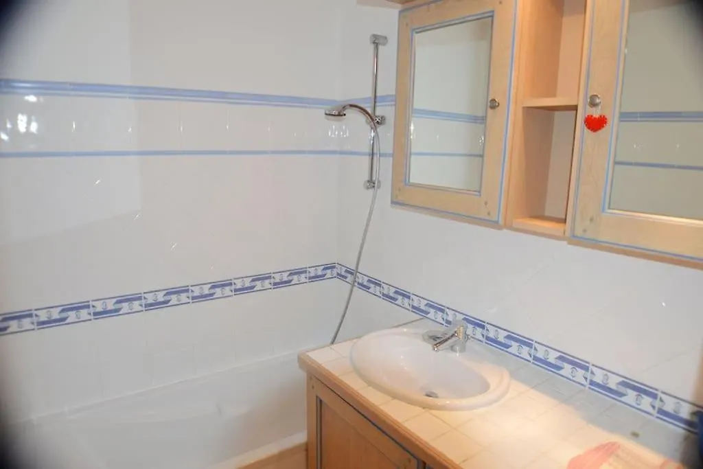 Bel Appartement Pour 6 Personnes Dans Residence Avec Piscine 500 M Plage 滨海卡瓦莱尔 法国