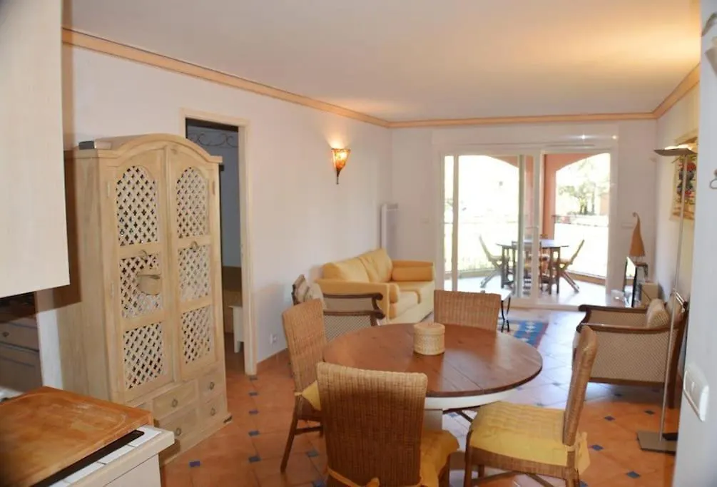 Bel Appartement Pour 6 Personnes Dans Residence Avec Piscine 500 M Plage Cavalaire-sur-Mer 0*,